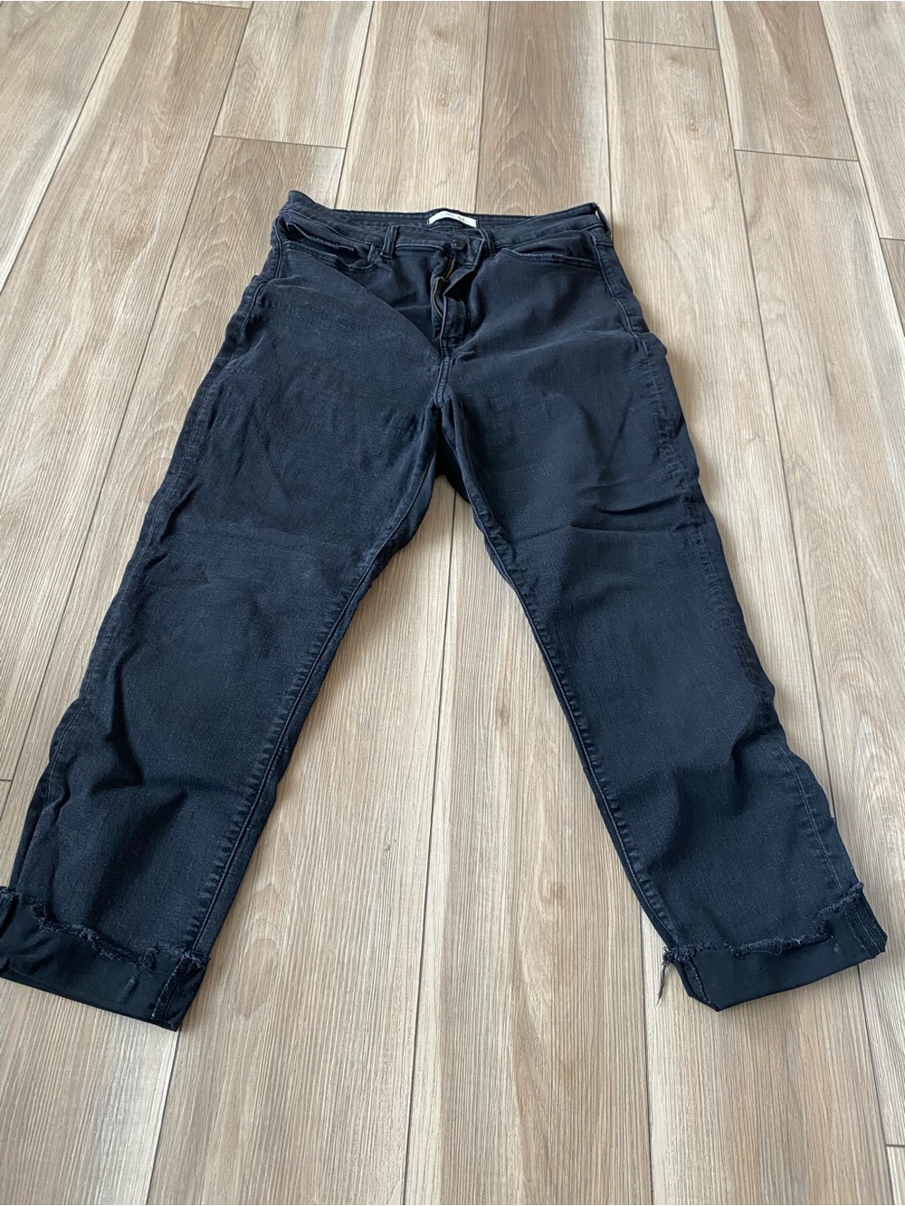 Black Boyfriend Jeans for Women - Relaxed Fit